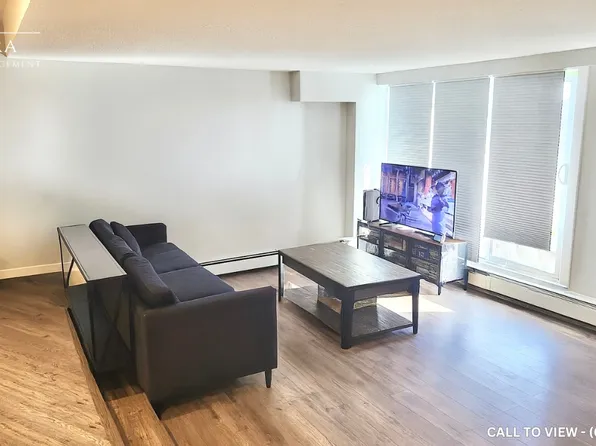 1171 Ambleside Dr #1305, Ottawa, ON K2B 8E1