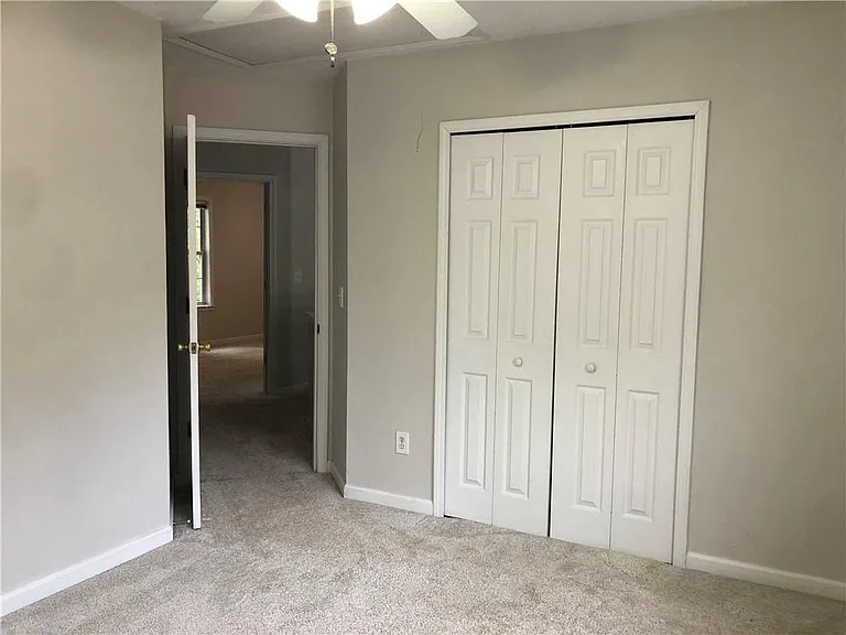 370 Manor Glen Dr — Photo 24