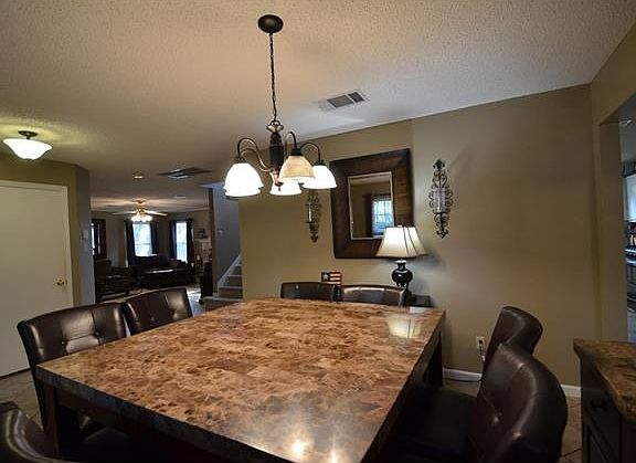 4th image of 1205 Cedar Oaks Dr