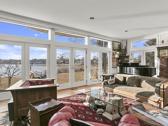 11 Bryon Rd Old Greenwich CT-print-017-017-012-4200x2800-300dpi.jpg