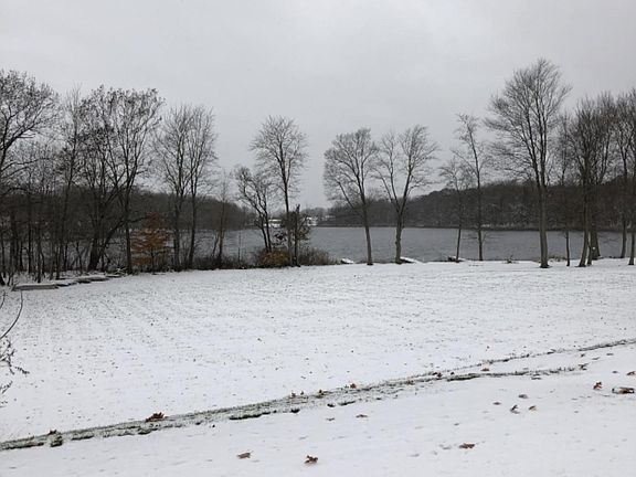 4th image of 4641 Leighton Lakes Dr #6