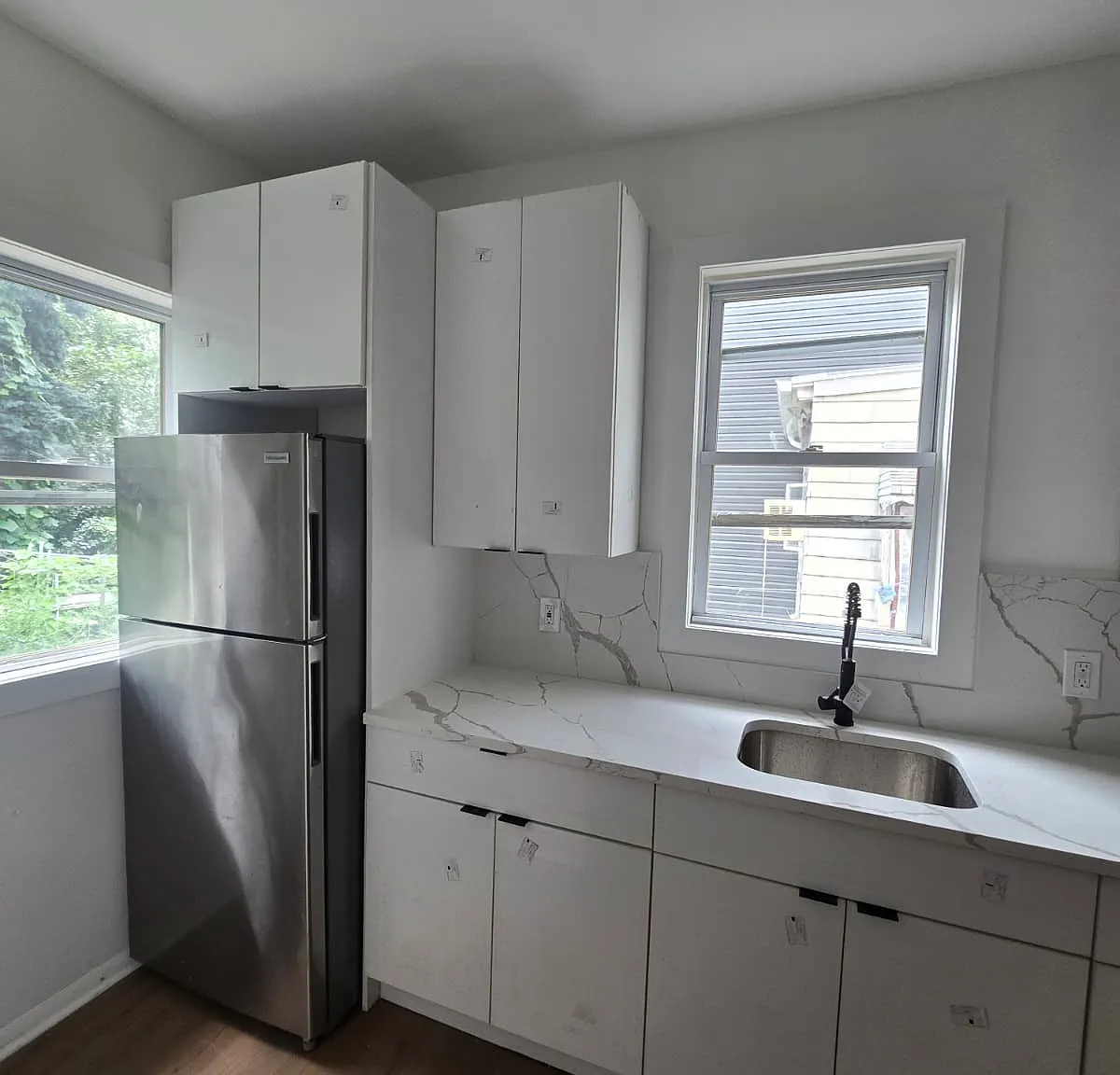 3 bed, $2,600 — Photo 2