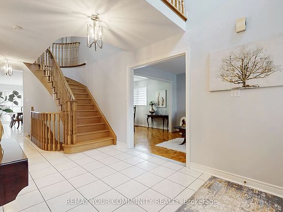 5th image of 8734 Martin Grove Rd