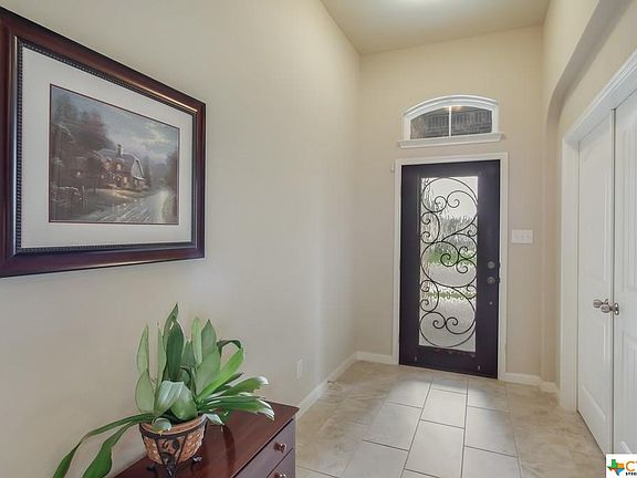 4th image of 349 Creekview Way