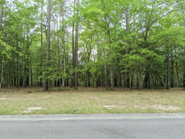 2114 Arnold Palmer Drive, Shallotte, NC 28470