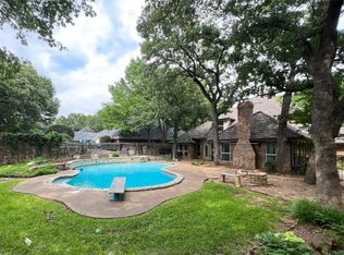 4922 Bridgewater Dr, Arlington, TX 76017