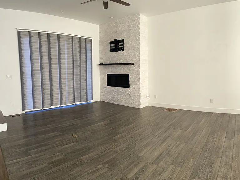 2342 Marigold Pl — Photo 4