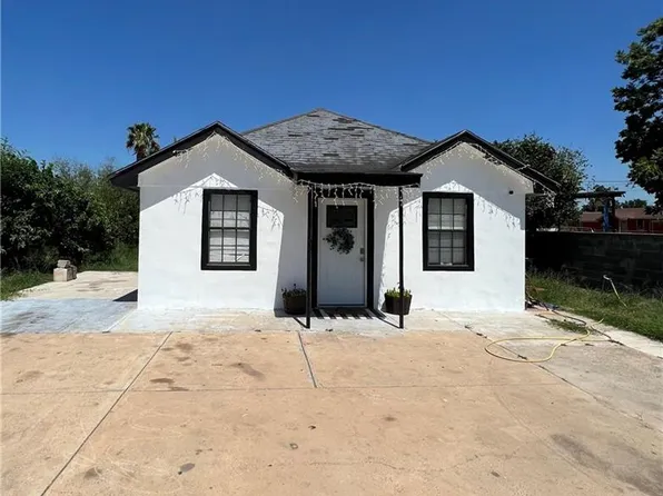 906 N Oak St, Alton, TX 78573