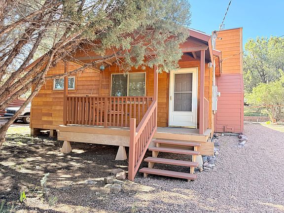 3rd image of 1040 S Palomino Pl