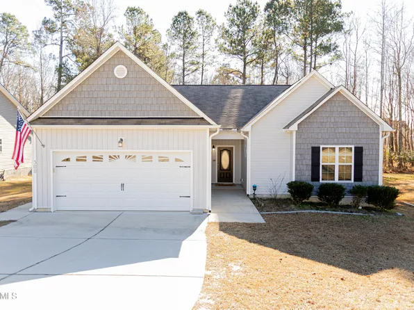 300 Whetstone Dr, Angier, NC 27501