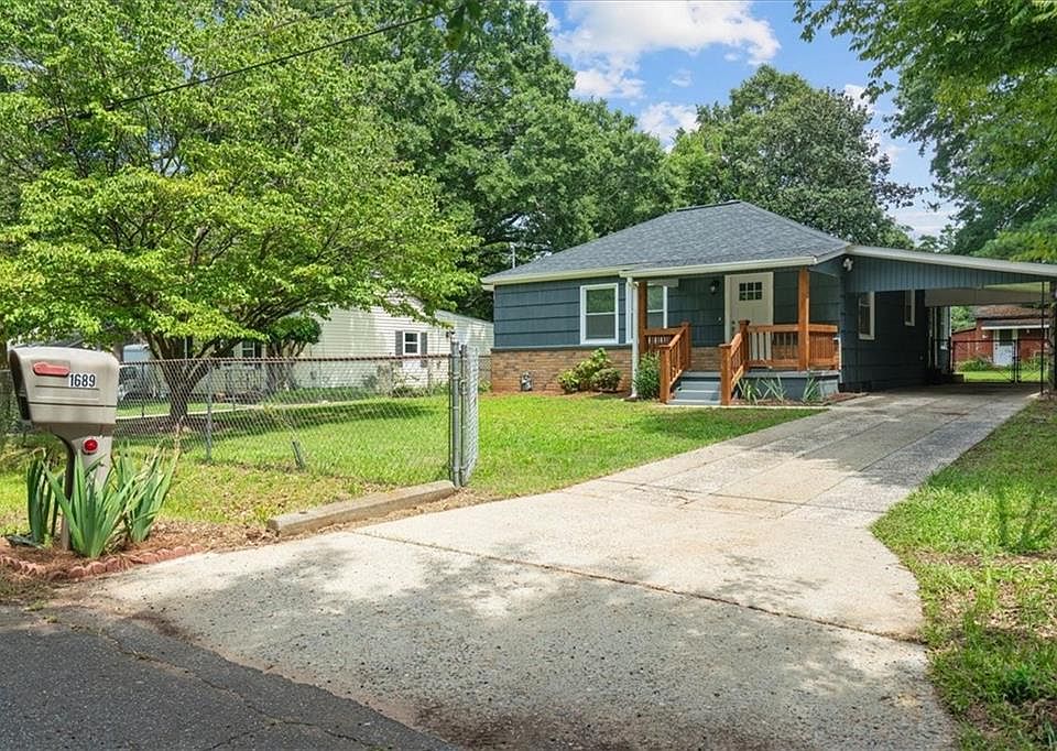 1st image of 1689 Concord Dr SE