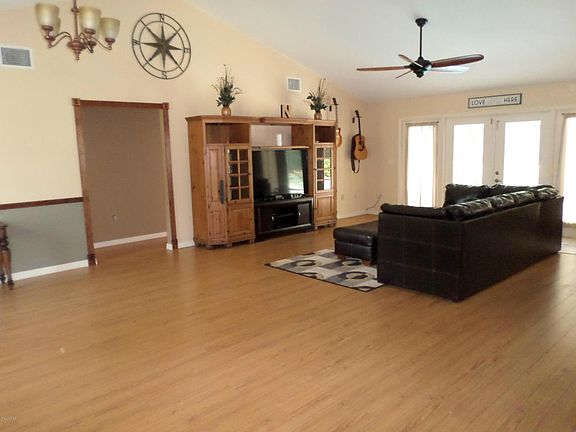 3rd image of 1235 Hollow Brook Ln