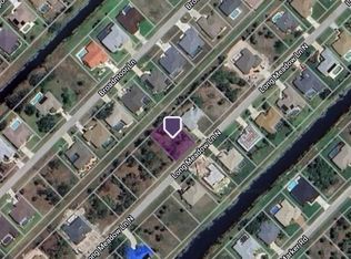 101 Long Meadow Ln #171, Rotonda West, FL 33947