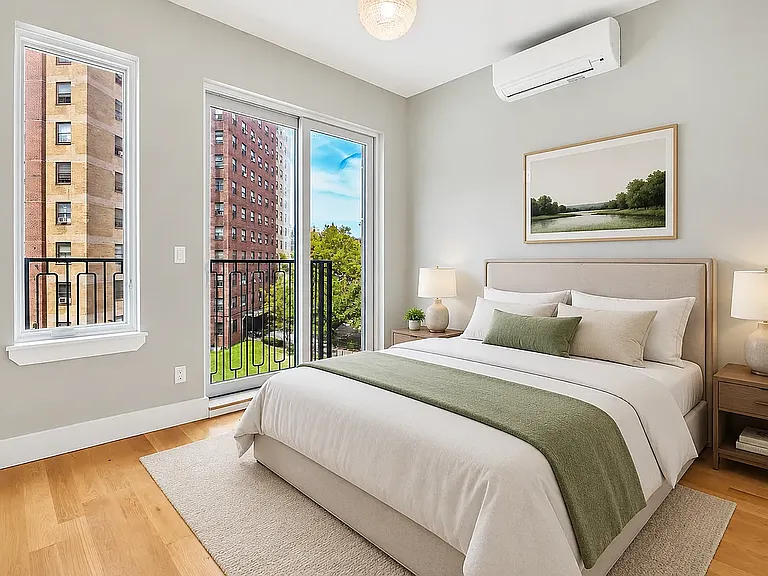 924 De Kalb Ave #401M — Photo 3