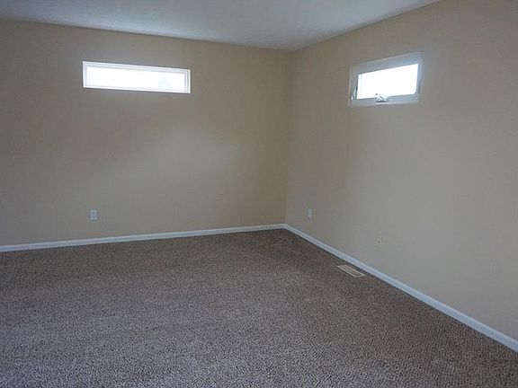 3rd image of 5031 Grande Blvd