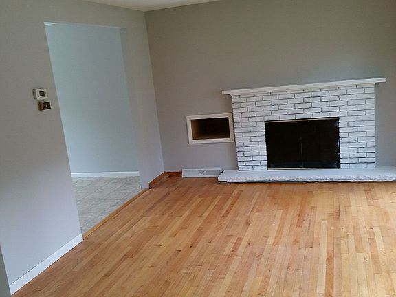 4th image of 15610 W Idlewood Ln