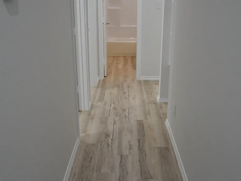 2311 Murphy Ct — Photo 14