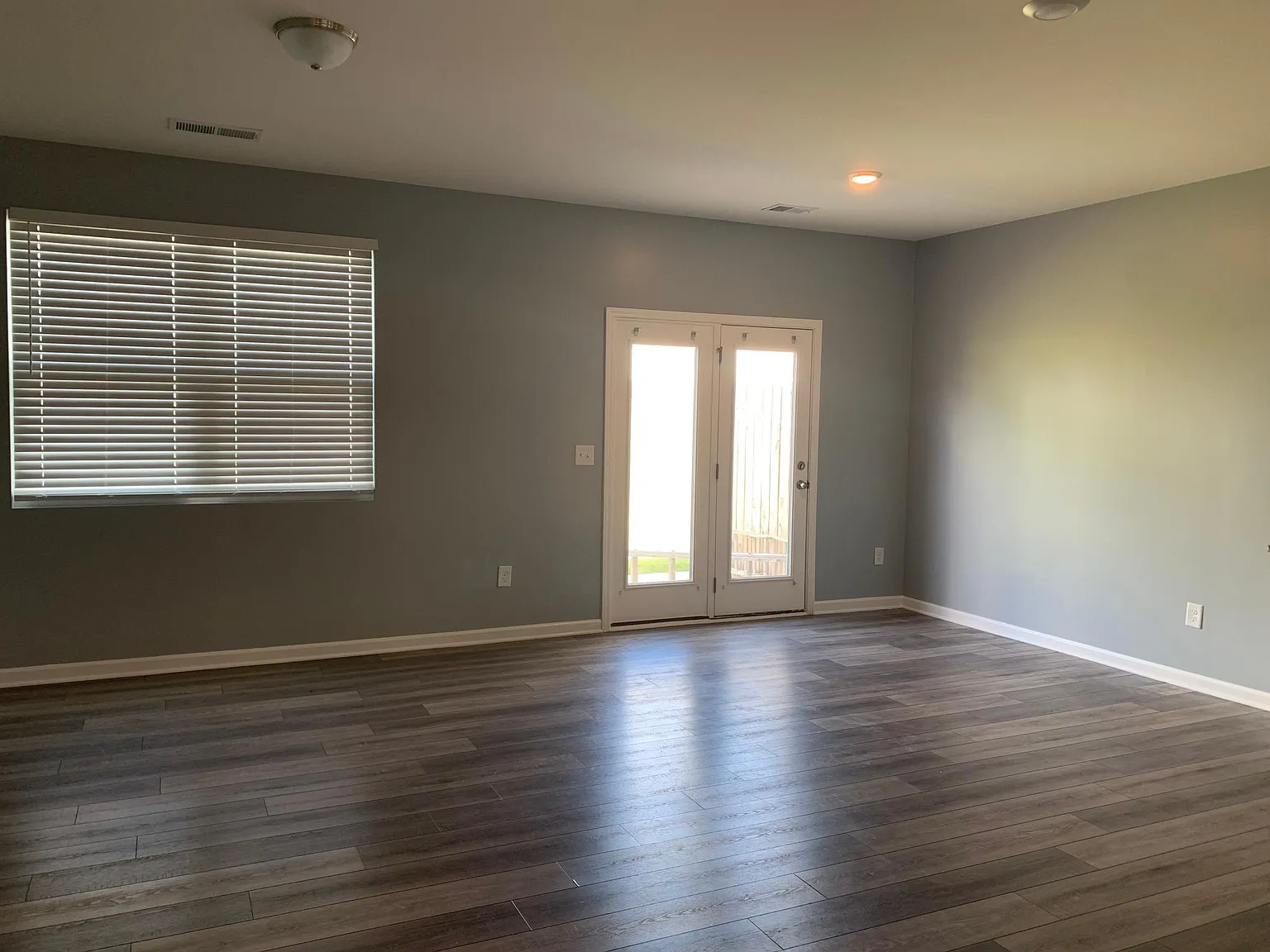 320 Penn Station Way — Photo 4