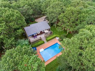 24 Central Ave, East Hampton, NY 11937