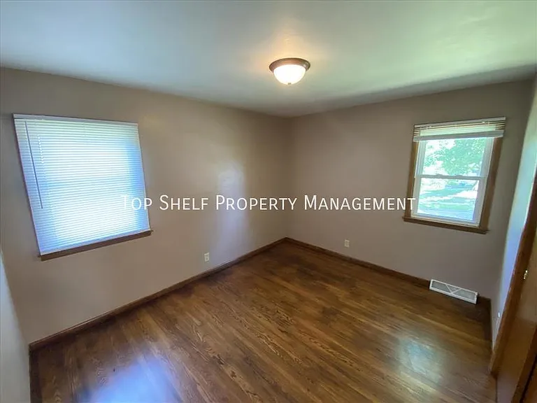 2752 Holcomb Ave — Photo 19