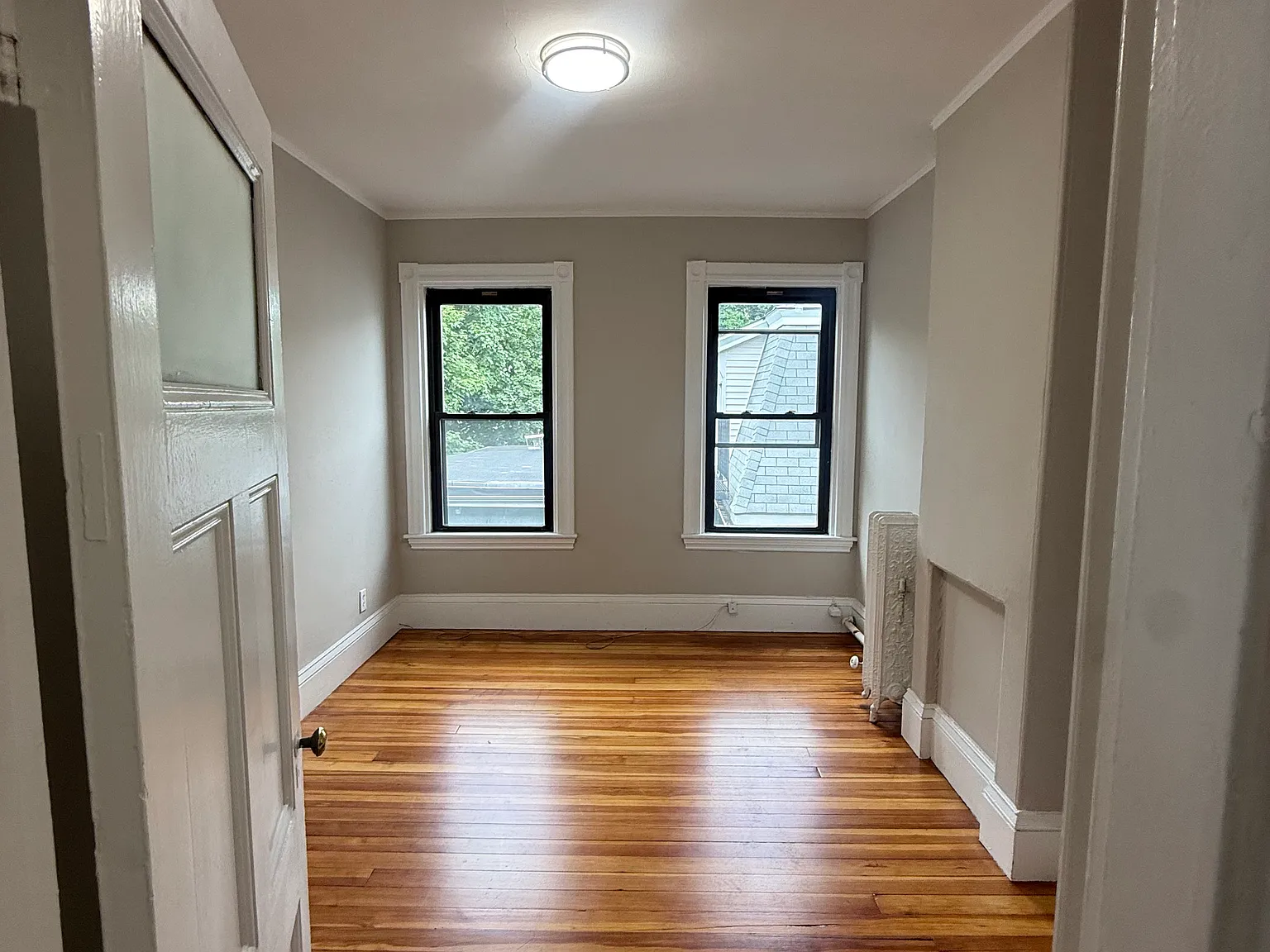 1 bed, $2,900 — Photo 3