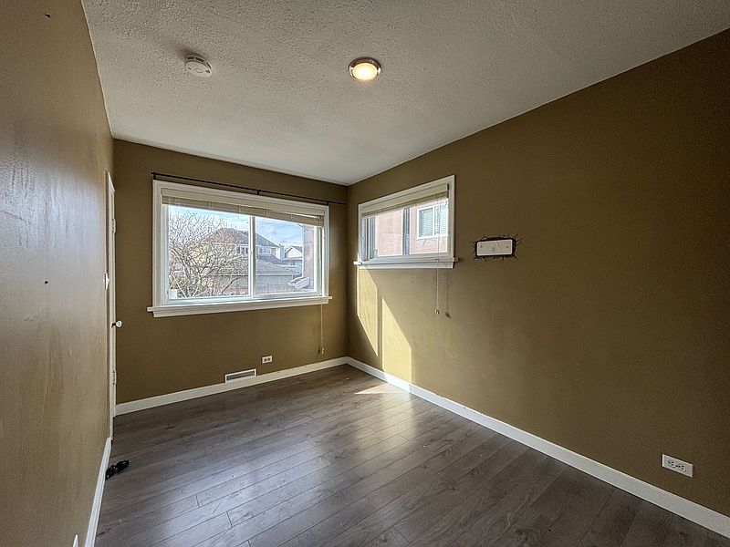Burnaby Apartment for rent - 2 Bedrooms — photo 6