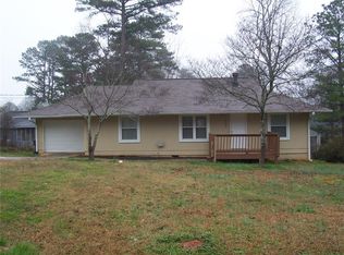 2605 Pilgrim Mill Rd, Cumming, GA 30041