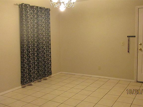 4th image of 23 Natalie Ln