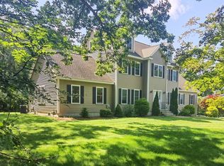 62 North St, Andover, MA 01810