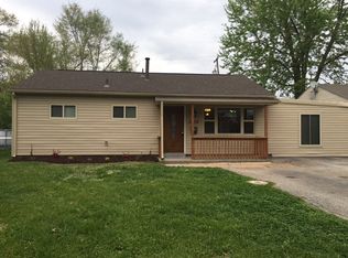 3809 N Park Dr, Belleville, IL