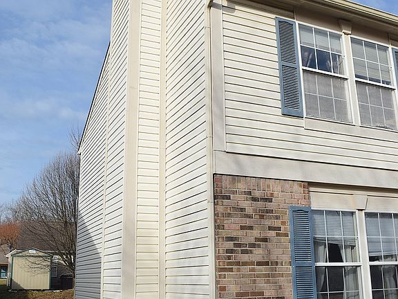5th image of 504 Grand Woods Dr