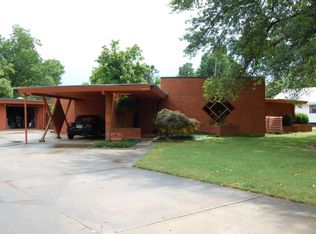1411 W Emma Ave, Springdale, AR 72764