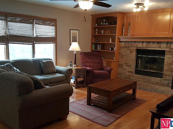 2nd image of 10524 Nebraska Ave