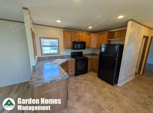 57 Four Seasons, Ravena, NY 12143