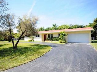 9520 SW 73rd Ave, Pinecrest, FL 33156