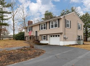 6 Alpha St, Hudson, NH 03051