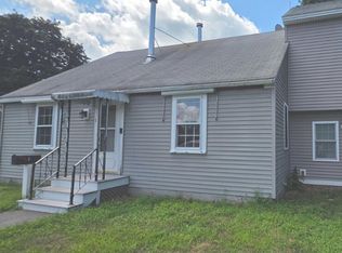 1 Parent St, South Berwick, ME 03908