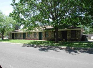 1924 S 11th St, Waco, TX 76706