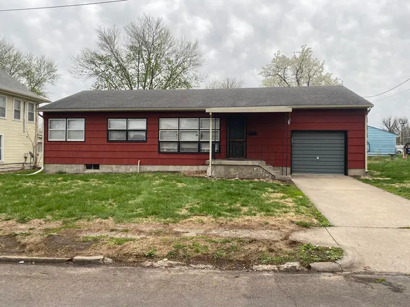 358 W Yerby St, Marshall, MO 65340
