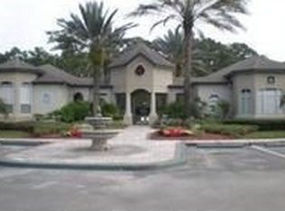 802 Crest Pines Dr APT 812, Orlando, FL 32828