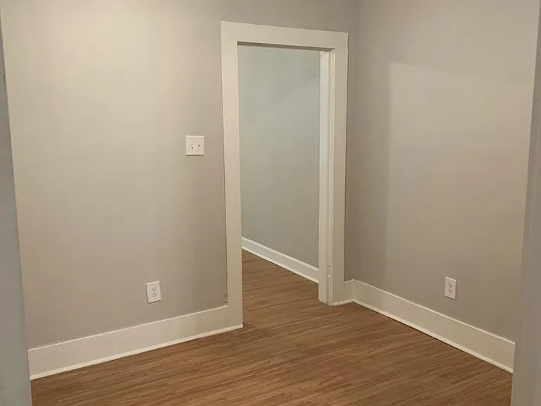 426 Cleveland St — Photo 2