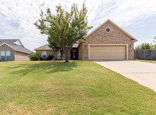 2318 Tailwind Dr, Purcell, OK 73080