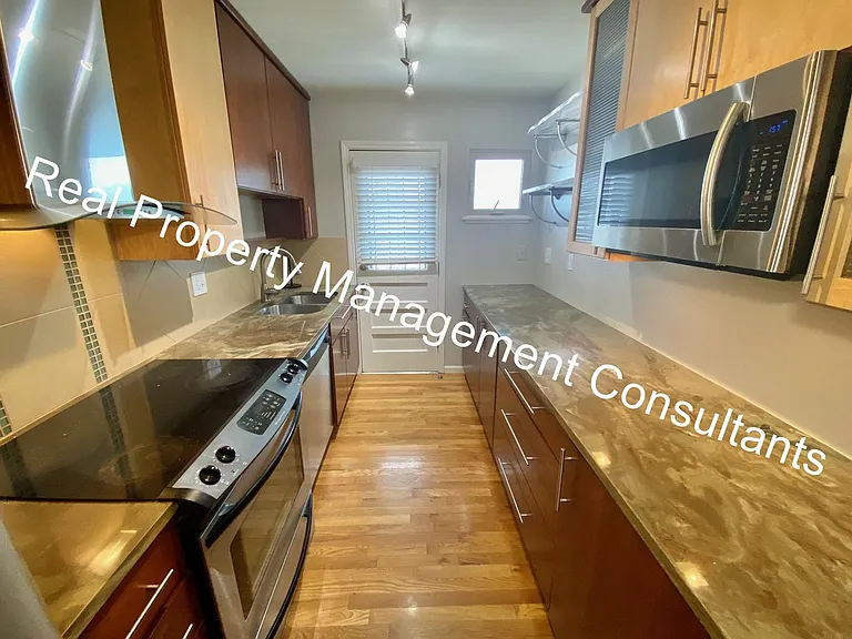 4209 Clark Ave #2 — Photo 6