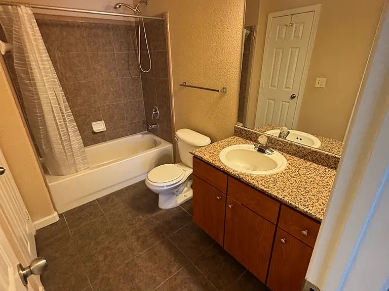 8434 Walerga Rd #332 — Photo 12