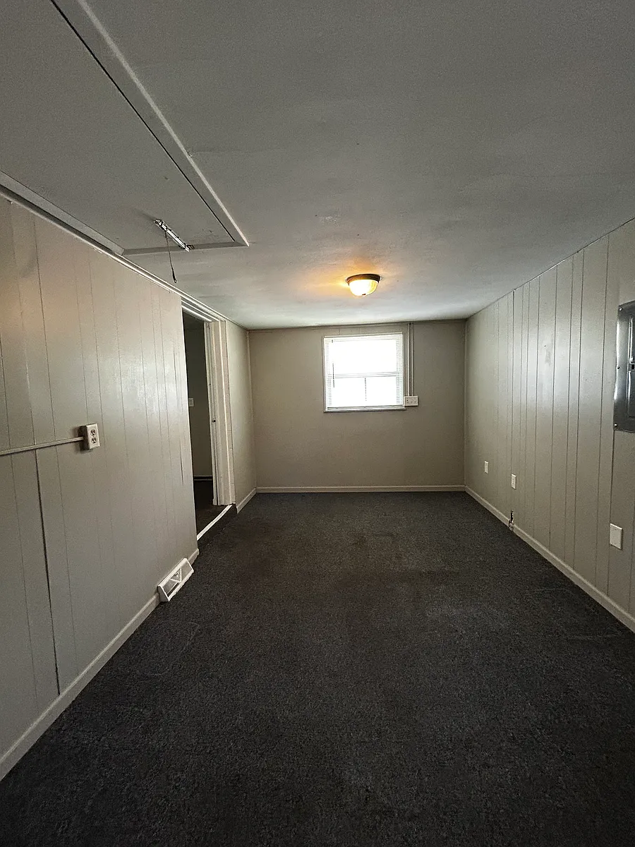 Building Photo - 135 Shadoway Dr #D