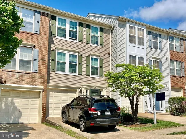 14158 Darkwood Cir, Centreville, VA 20121