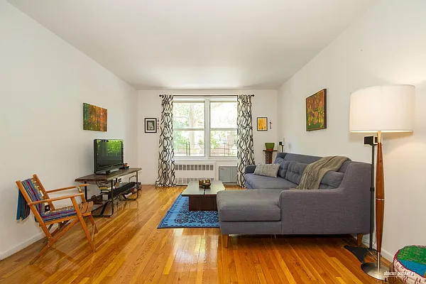 Sold by Abacus Properties | media 8