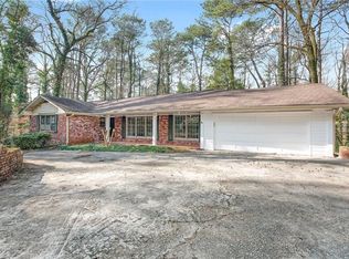 1101 W Wesley Rd NW, Atlanta, GA 30327