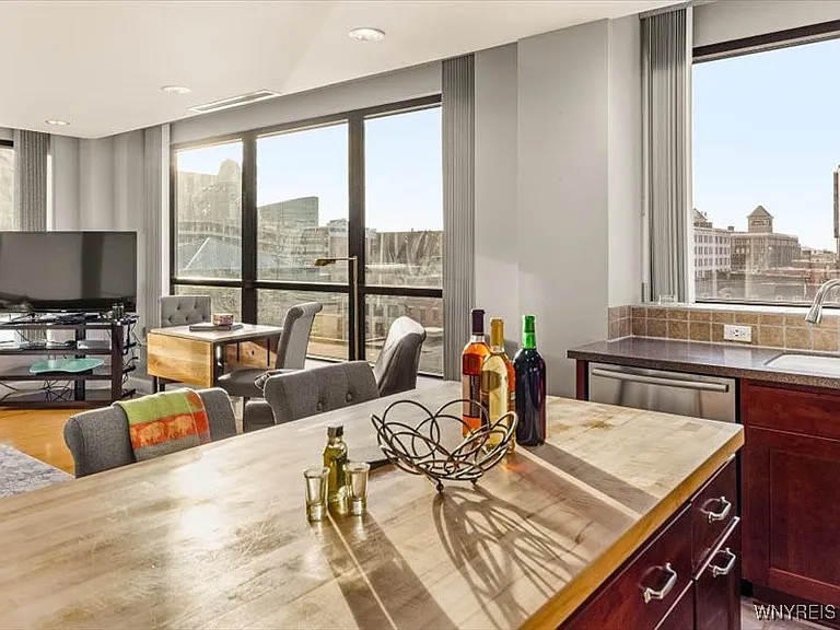 610 Main St #501 — Photo 14