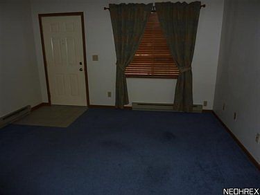 3rd image of 35387 Greenwich Ave